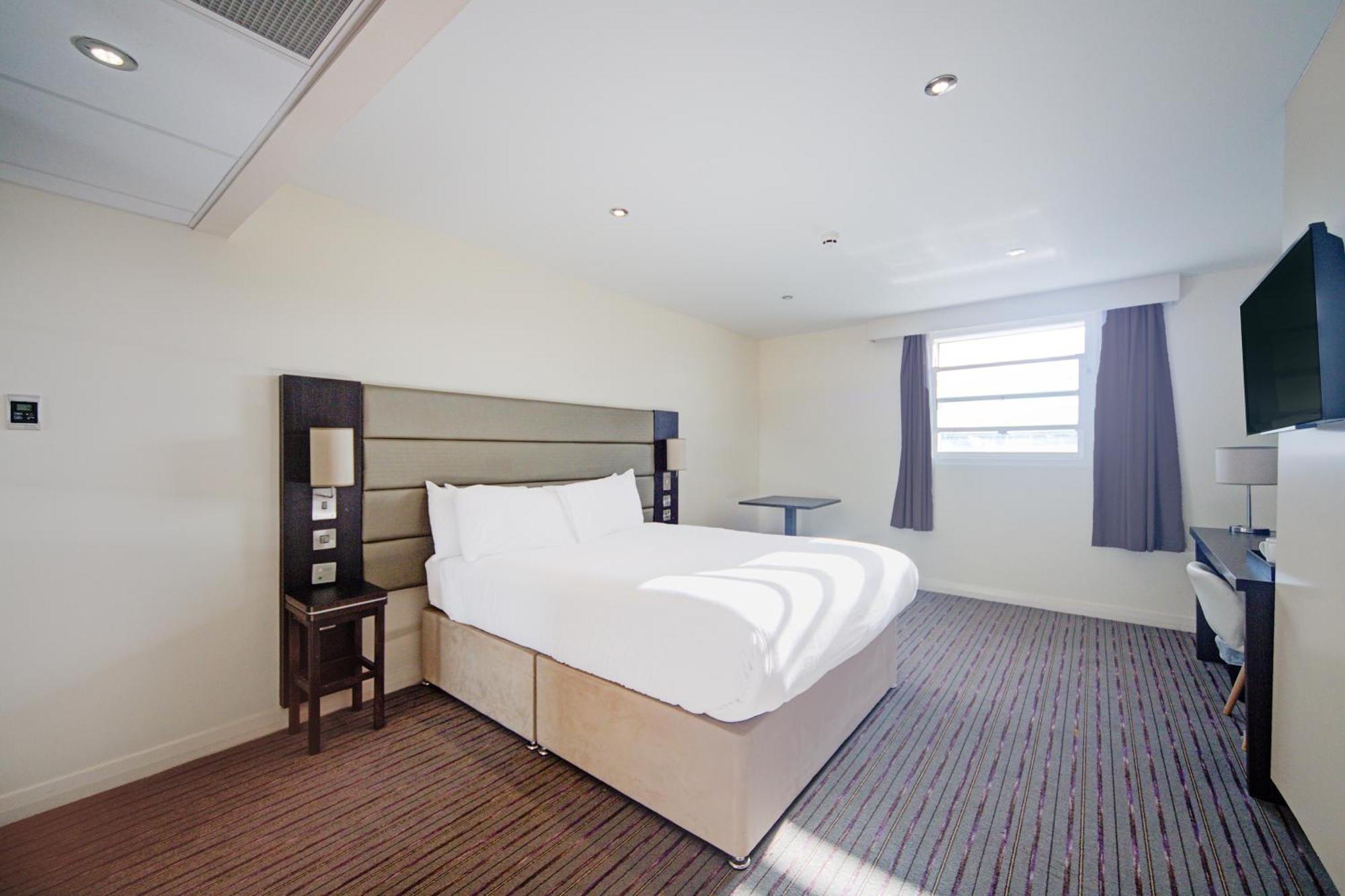 Belvilla Newport City Centre Hotel - Lifestyle Экстерьер фото