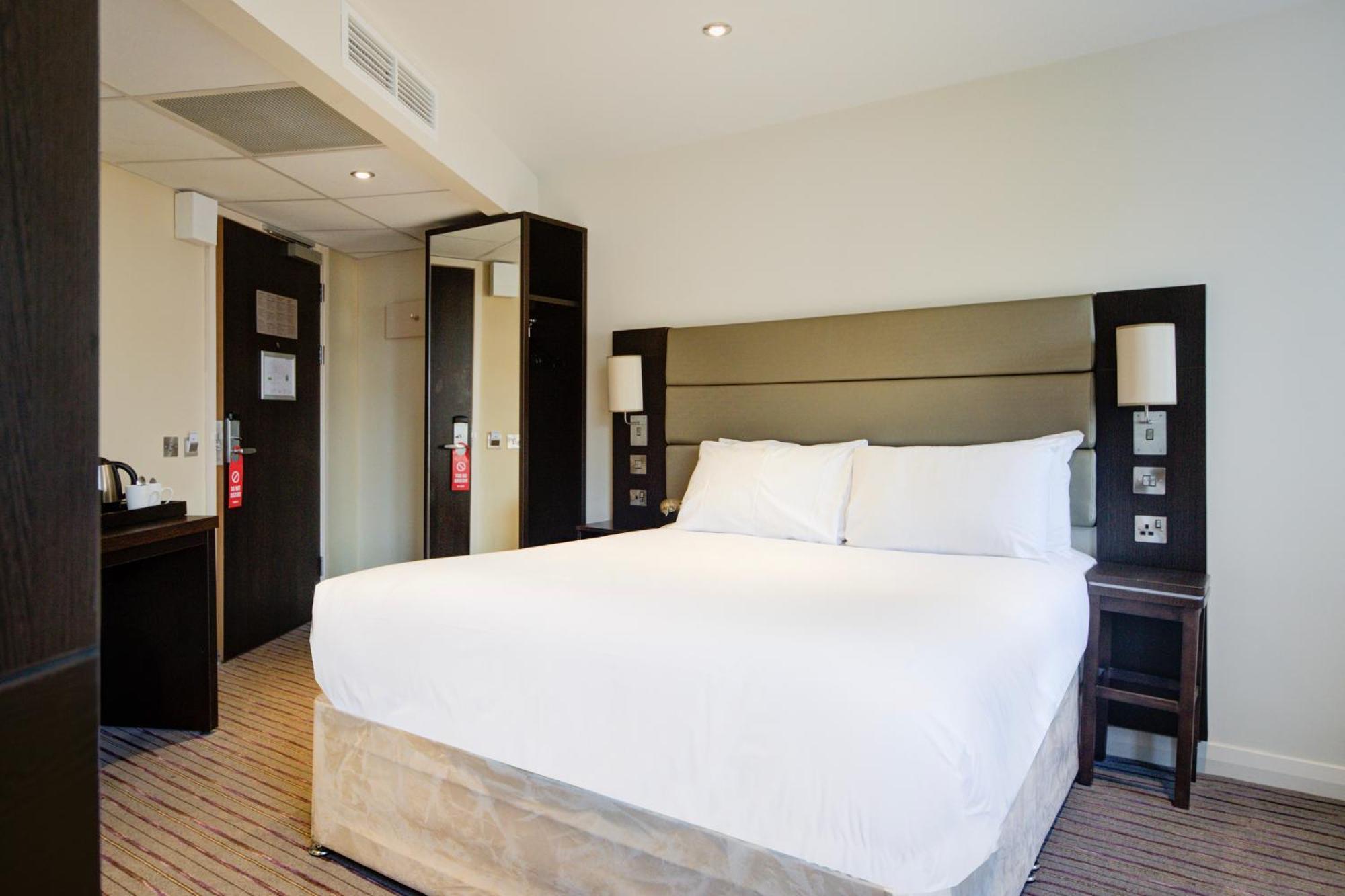 Belvilla Newport City Centre Hotel - Lifestyle Экстерьер фото